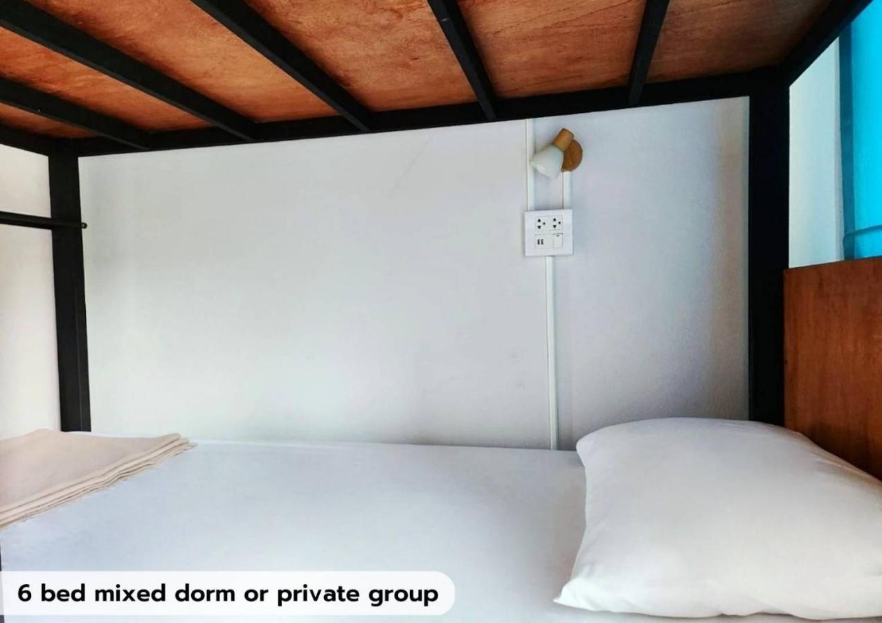 Theppahrak Hostel Khaolak Khao Lak Exterior photo